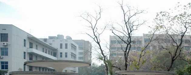 <b>新闻中心</b>图片内容概括